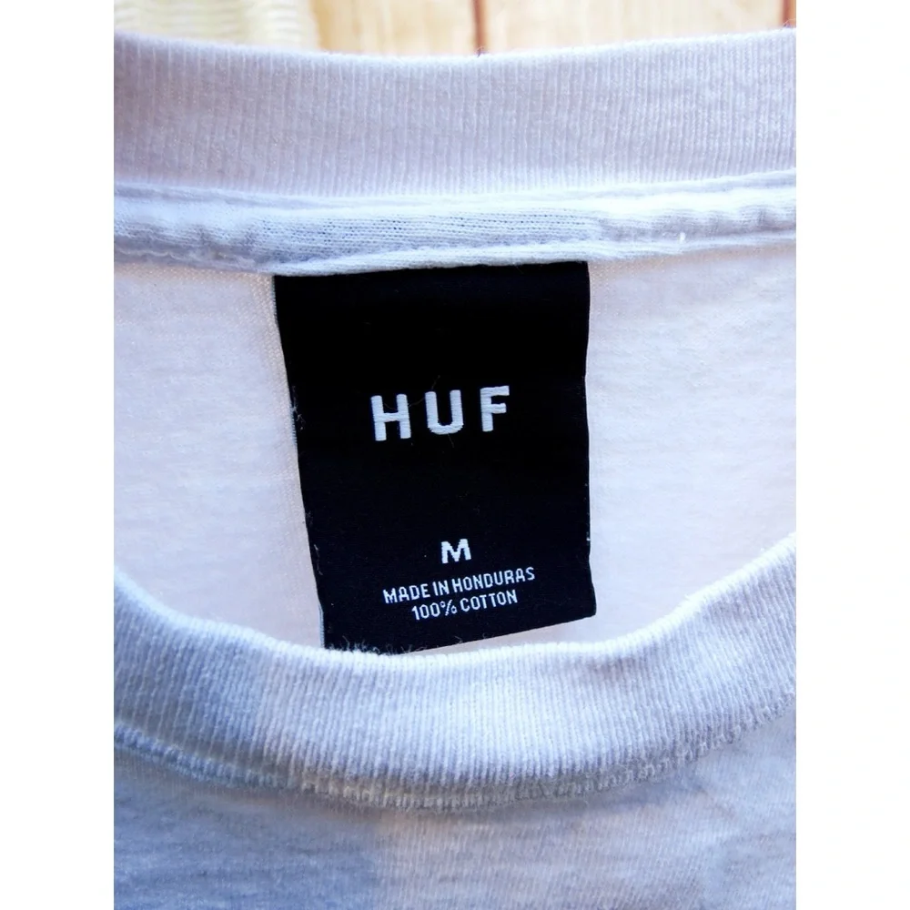 HUF World Wide Graphic Long Sleeve - Picture 7 of 7
